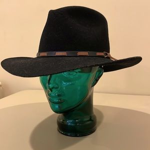 Mens Stetson Stallion hat 7 3/8